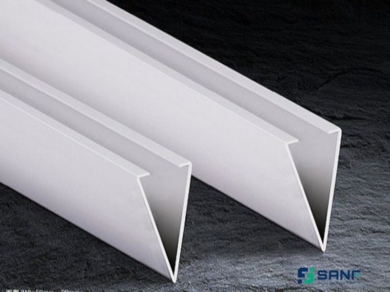 báo giá tấm trần nhựa khung xương