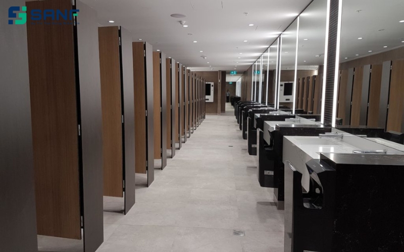 vách ngăn nhựa compact nhà vệ sinh