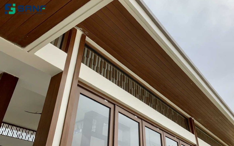 trần lam gỗ nhựa