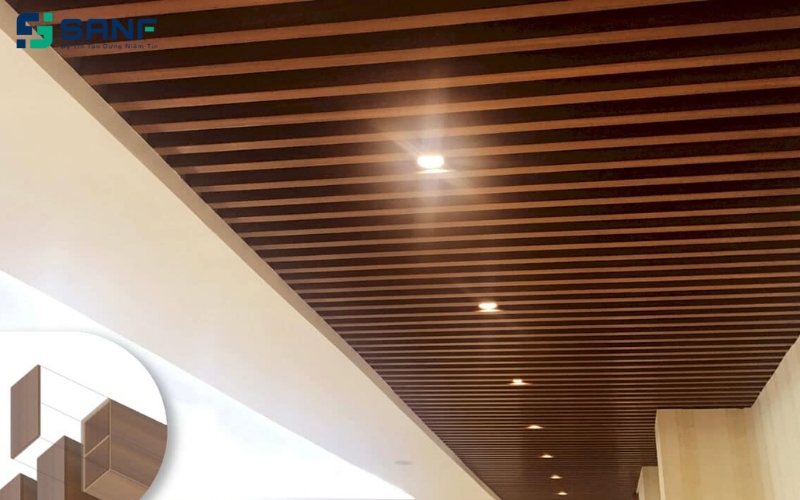 trần lam gỗ nhựa là loại trần tiên tiến